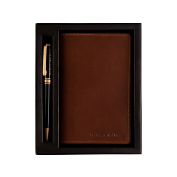 Set pentru barbati cu pix si agenda, The Chesterfield Brand maro coniac Set pentru barbati cu pix si agenda, The Chesterfield Brand maro coniac