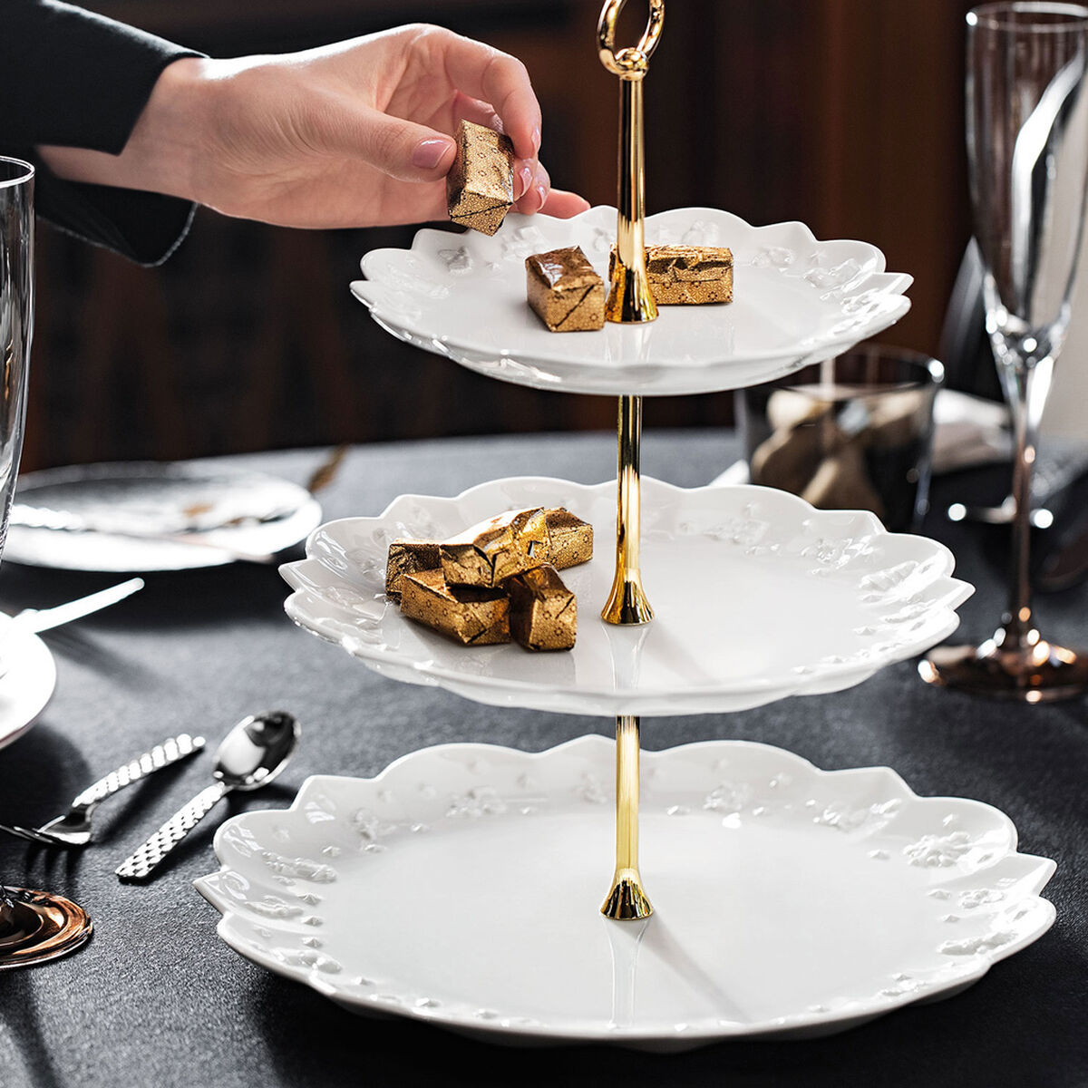 Platouri supraetajate cu 3 nivele, Toy's Delight, Royal Classic