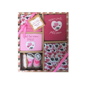Set cadou nou-nascut, Tom Kids, din 5 piese, Love, roz, 0-6 luni Set cadou nou-nascut, Tom Kids, din 5 piese, Love, roz, 0-6 luni