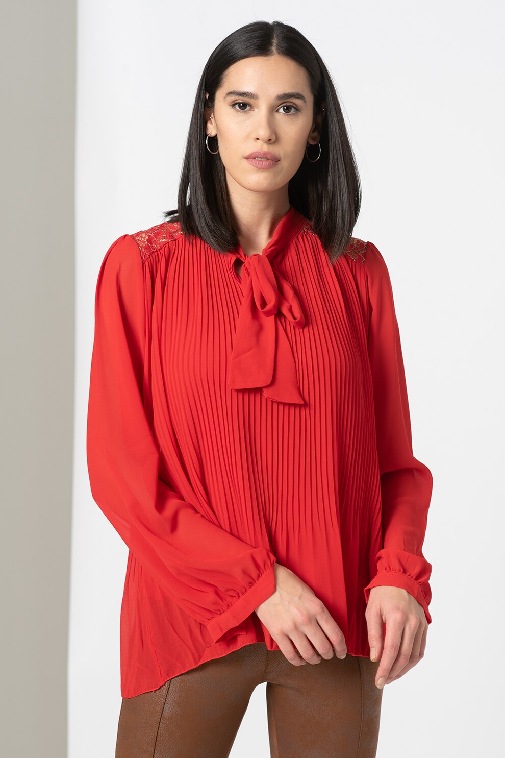 Zabaione, Bluza cu pliuri si funda din panglici, Rosu/Auriu