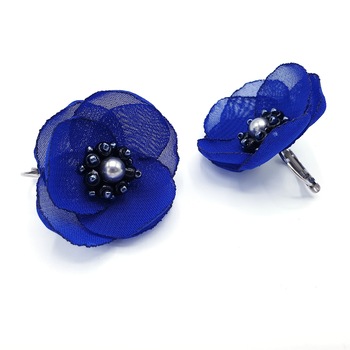 Cercei dama, Zia Fashion, Cindy, floare albastra, eleganti, cu tortite inox Cercei dama, Zia Fashion, Cindy, floare albastra, eleganti, cu tortite inox