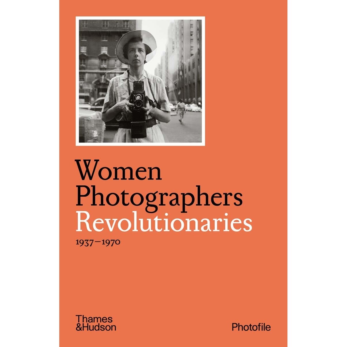 Women Photographers: Revolutionaries - Clara Bouveresse