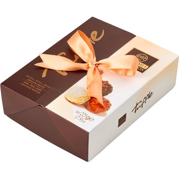 Trufe din ciocolata neagra, alba si cu lapte Elit Trufe, 225g Trufe din ciocolata neagra, alba si cu lapte Elit Trufe, 225g