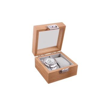 Cutie Ceasuri Bigshot 294-9 din Lemn si Fereastra Transparenta din PVC, 2 Pernite Incluse Cutie Ceasuri Bigshot 294-9 din Lemn si Fereastra Transparenta din PVC, 2 Pernite Incluse