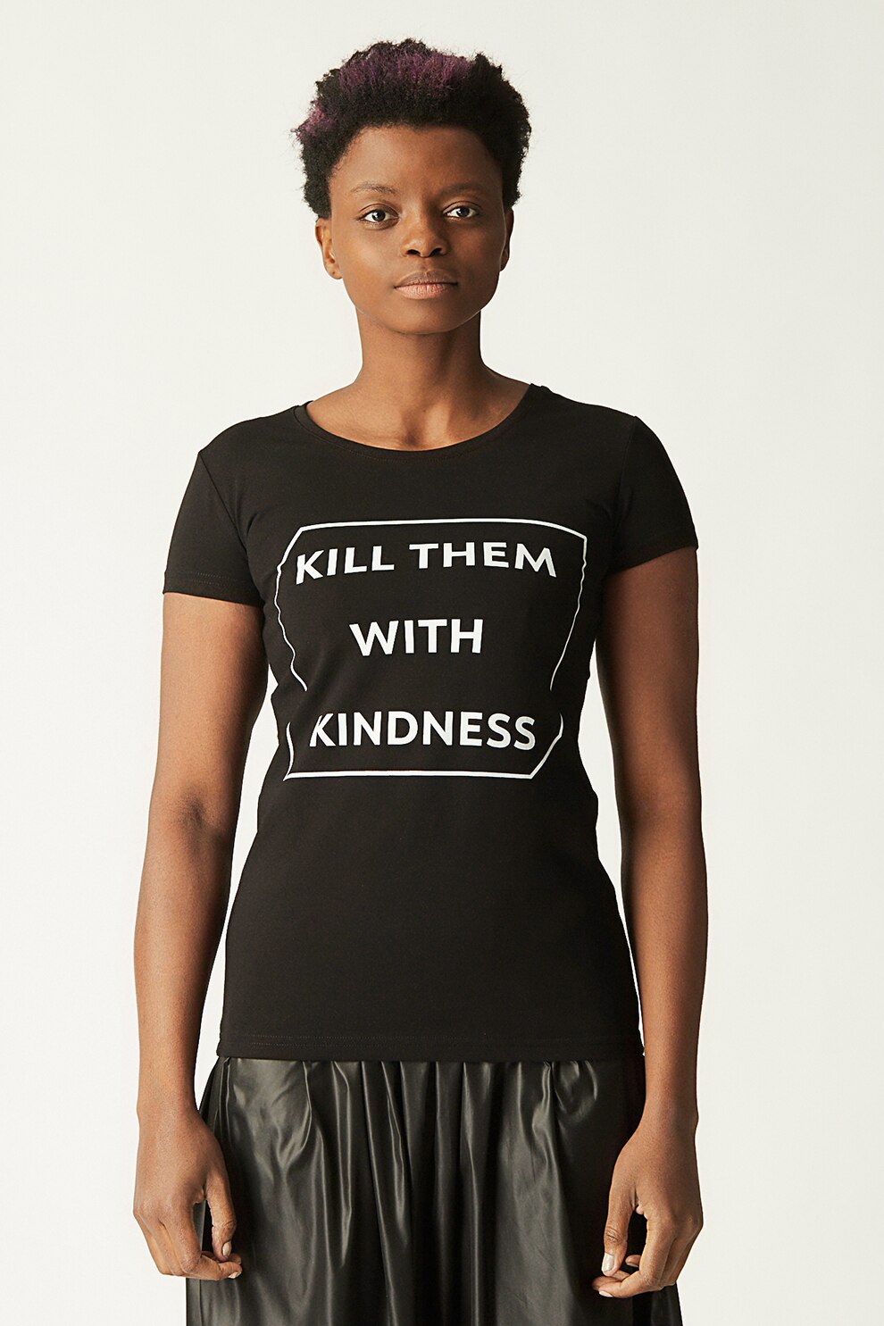 Antonia M, Tricou cu imprimeu text, Negru/Alb