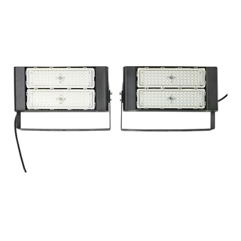Lampa LED tip proiector iluminat stradal 100W temperatura culoare 6500K, protectie IP67 Breckner Germany Lampa LED tip proiector iluminat stradal 100W temperatura culoare 6500K, protectie IP67 Breckner Germany