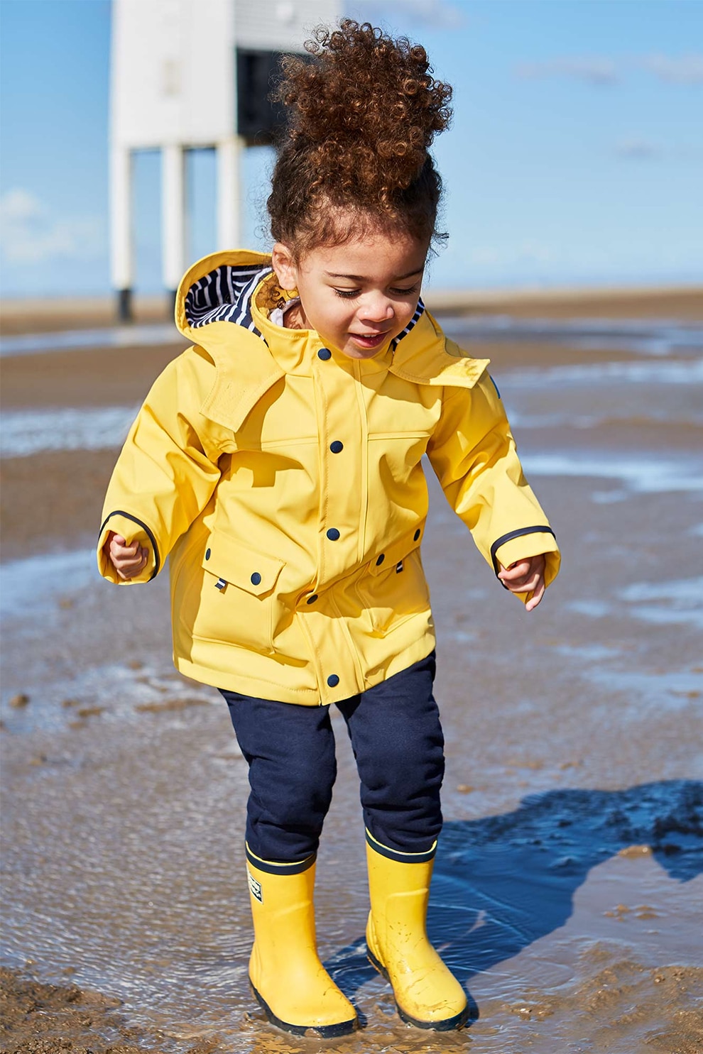 JoJo Maman Bebe, Дъждобран с качулка и джобове, Жълт, 110 CM eMAG.bg