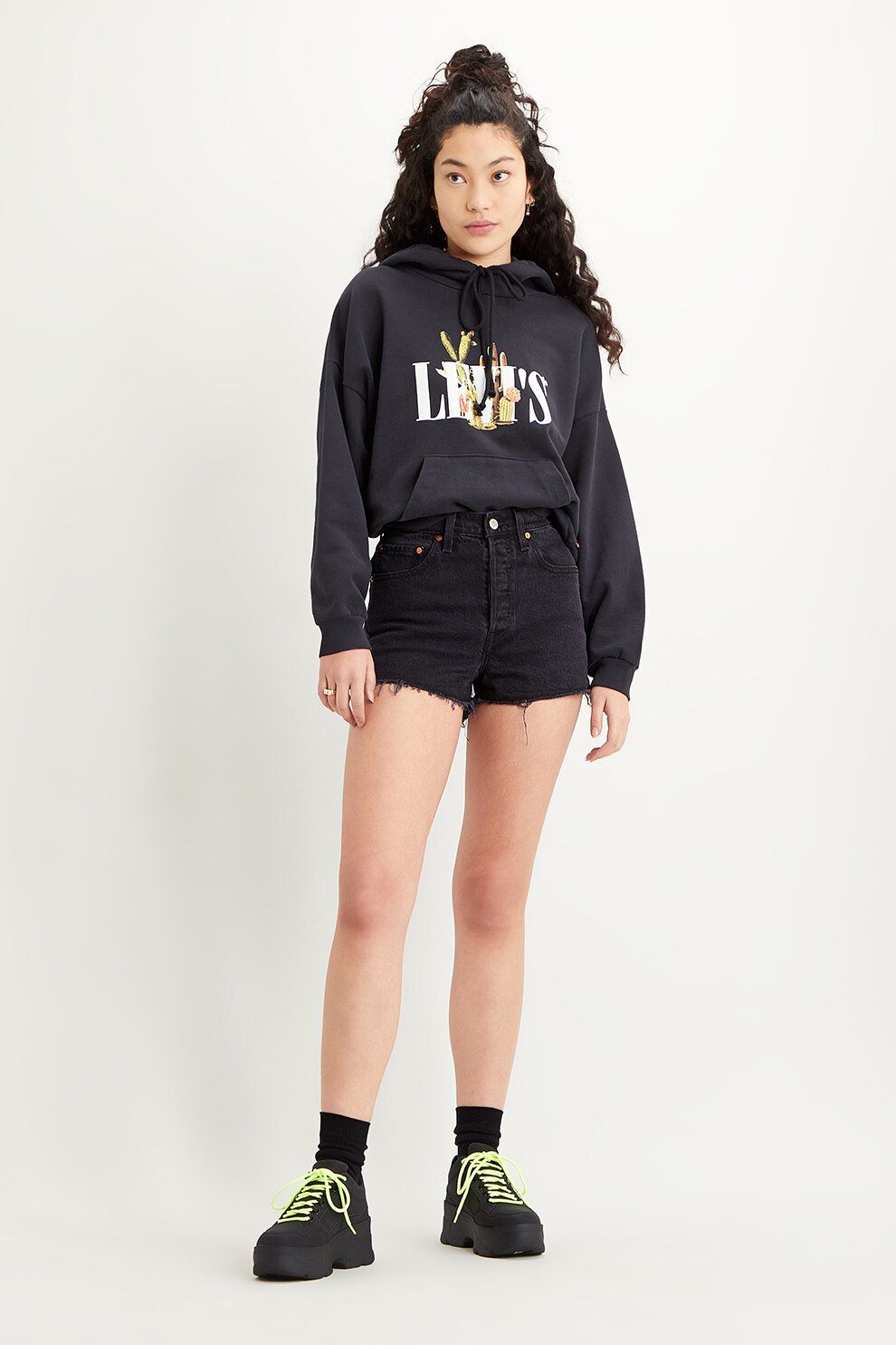 Levi's, Pantaloni scurti din denim cu talia inalta, Negru stins