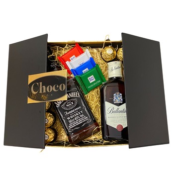 Cutie Cadou , ChocoBox, Bussines, pentru Barbati include Ciocolata si Bauturi Cutie Cadou , ChocoBox, Bussines, pentru Barbati include Ciocolata si Bauturi