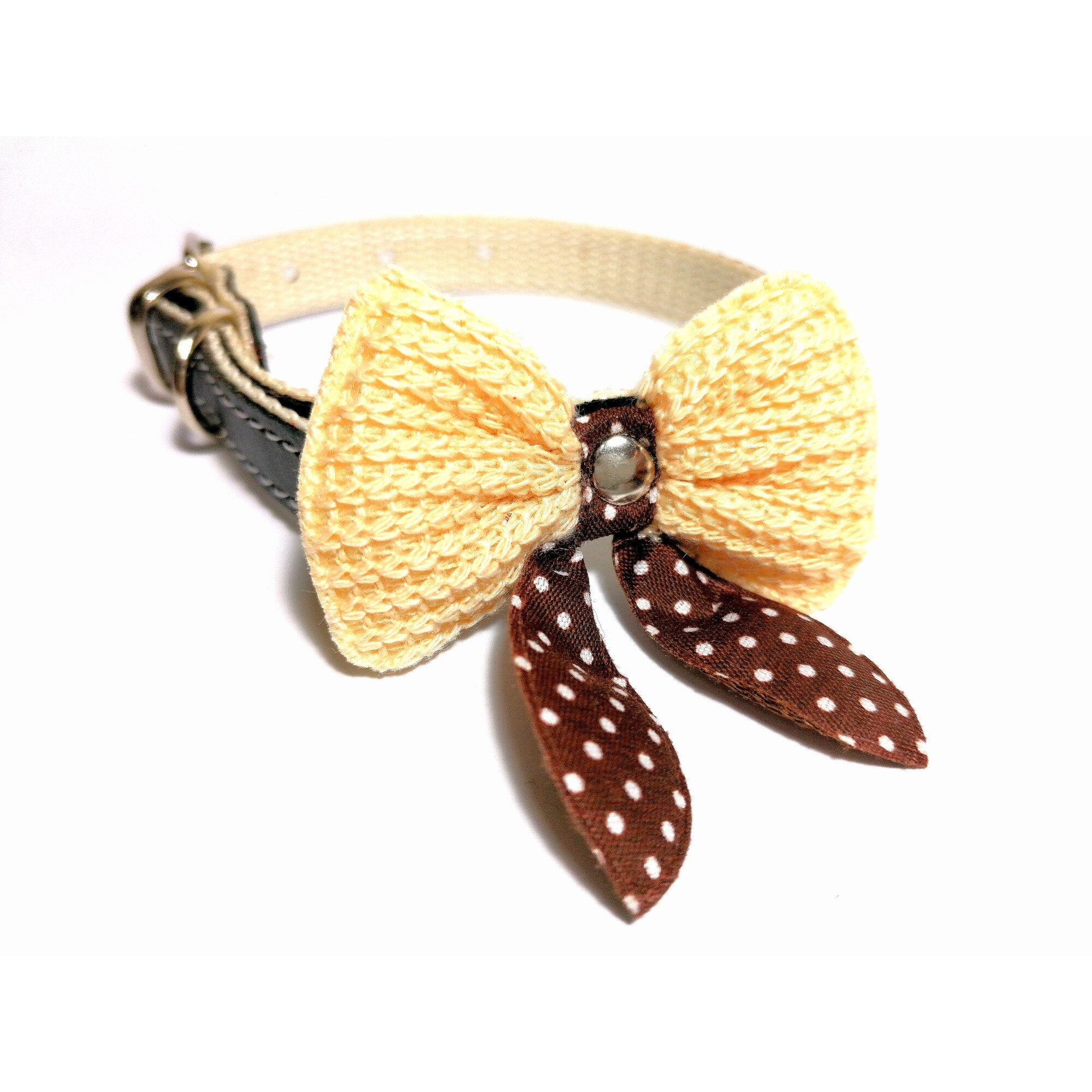 Zgarda din piele neagra 15 mm x 37 cm cu funda