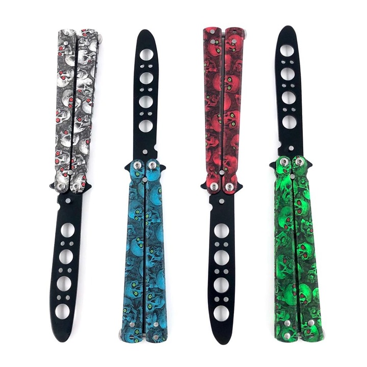 Многоцветен тренировъчен комплект за CS:GO, състоящ се от 4 четки за издание на черепи на пеперуда balisong