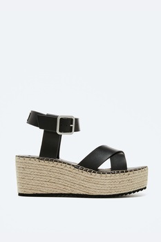 Pepe Jeans London, Sandale tip espadrile din piele ecologica cu talpa wedge Pepe Jeans London, Sandale tip espadrile din piele ecologica cu talpa wedge