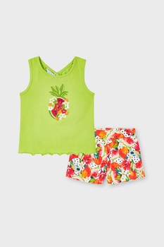 Mayoral, Set 2 piese cu tricou si pantaloni scurti, fete, cu model tropical, Verde/Rosu, Verde fistic/Rosu Mayoral, Set 2 piese cu tricou si pantaloni scurti, fete, cu model tropical, Verde/Rosu, Verde fistic/Rosu