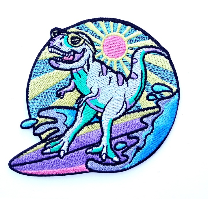 Petic textil / patch brodat Dino surfer 8.5x7.2 cm
