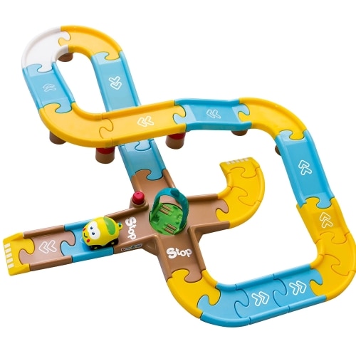 Circuit pentru masinute Imaginarium Mega Circuit Beep Beep, Multicolor, cu 30 piese, cu drumuri, poduri, rampe, curbe, intersectii si o masinuta