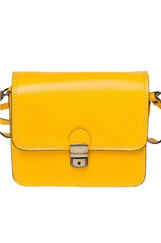 Geanta dama, Vera Pelle, cu clapeta, tip postas, piele naturala, galben, 20 x 17 x 9 cm Geanta dama, Vera Pelle, cu clapeta, tip postas, piele naturala, galben, 20 x 17 x 9 cm