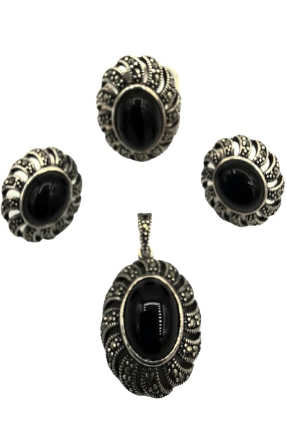 Set cercei, pandativ si inel Argint 925 cu pietre de onix ovale si filigran cu markasit