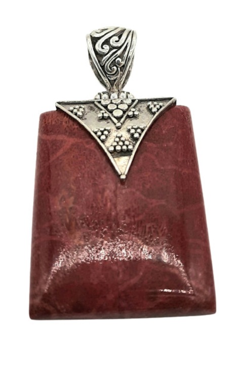 Pandativ mare de coral natural, intr-o montura de Argint 925 si agatatore patinate