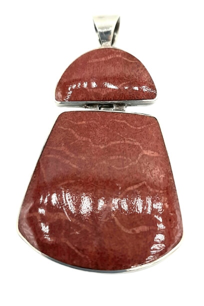 Pandativ mare argint 925 din 2 pietre de coralnatural de forma originala trapezoidala
