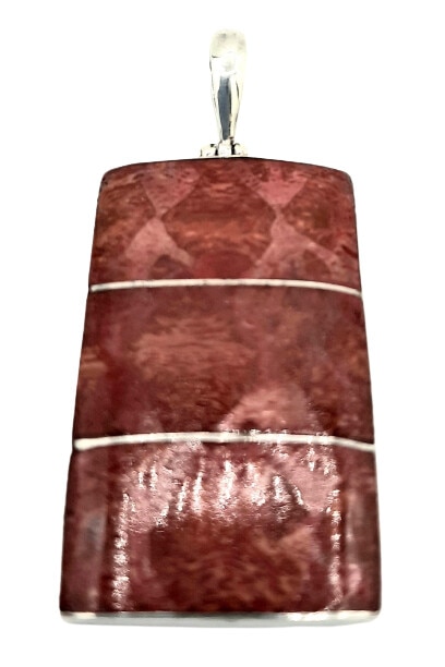 Pandativ mare Argint 925 cu 3 pietre de coral natural fixate intr-o montura dreptunghiulara