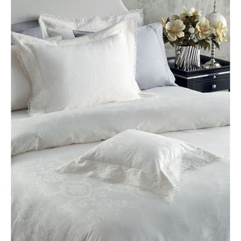 Set lenjerie pentru pat dublu , Valeron , Ilithya, bumbac 100%, tesatura jaquard , 7 piese Set lenjerie pentru pat dublu , Valeron , Ilithya, bumbac 100%, tesatura jaquard , 7 piese