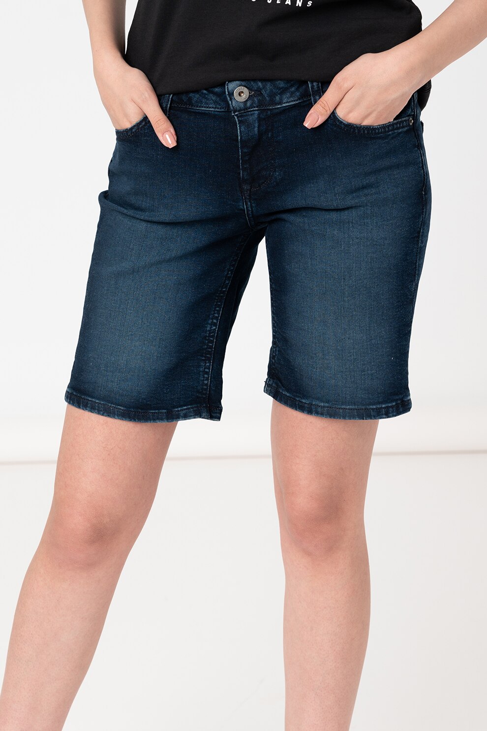 Mustang, Pantaloni scurti de denim cu talie medie, Bleumarin