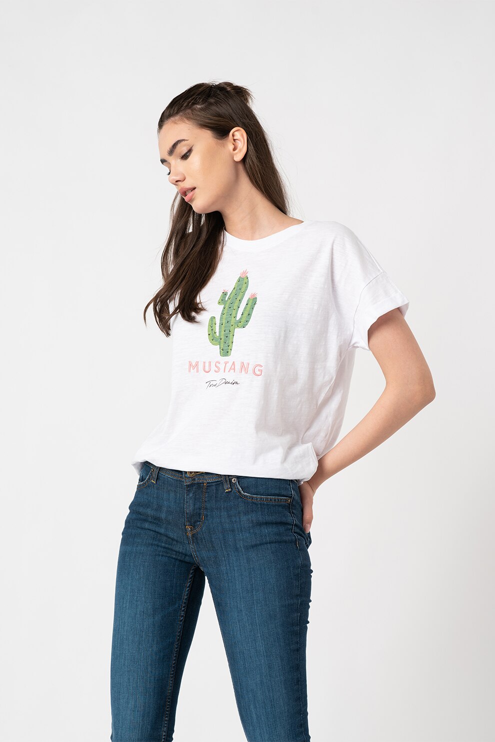 Mustang, Tricou cu decolteu rotund si imprimeu grafic, Alb/Verde/Roz prafuit