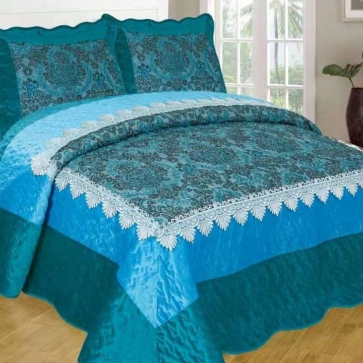 Set cuvertura de pat cu 2 fete de perna, 3 piese, din catifea, imprimata, matlasata, albastru, CCC-70, 230x250 cm