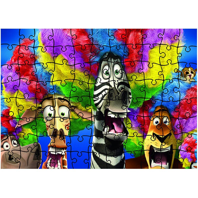 Puzzle Heartwork 96 piese, Madagascar 3 Europes Most Wanted Circus Afro, animatii, Latime 40,5 cm x Inaltime 28,7 cm