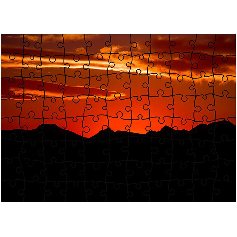 Puzzle Heartwork 96 piese, Rosu si negru, Peisaje, Latime 40,5 cm x Inaltime 28,7 cm