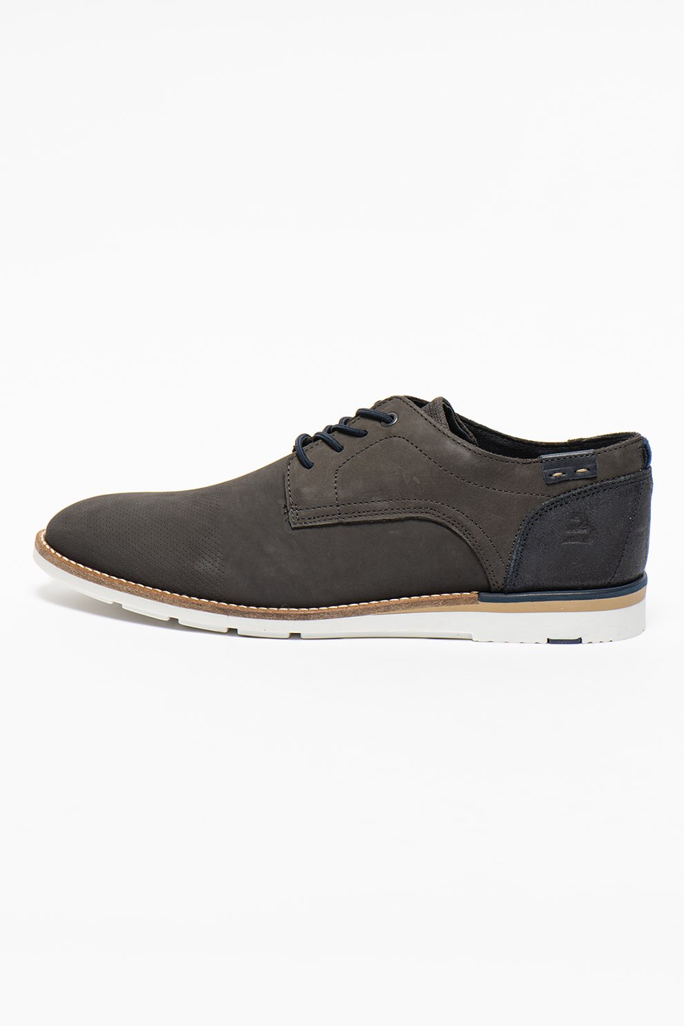 Bullboxer, Pantofi de piele nabuc