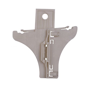 Clips clema reparatie macara electrica geam usa auto Volkswagen Golf 4, Bora, Passat B5 dreapta spate Clips clema reparatie macara electrica geam usa auto Volkswagen Golf 4, Bora, Passat B5 dreapta spate