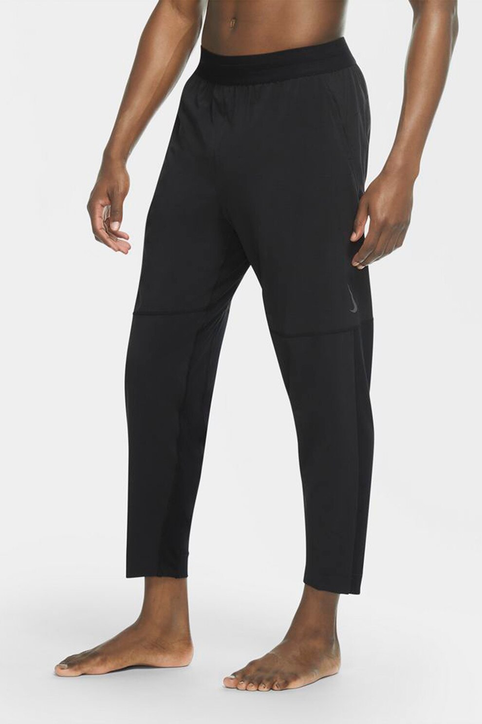 Nike, Pantaloni cu insertii din plasa si tehnologie Dri-Fit pentru yoga, Negru