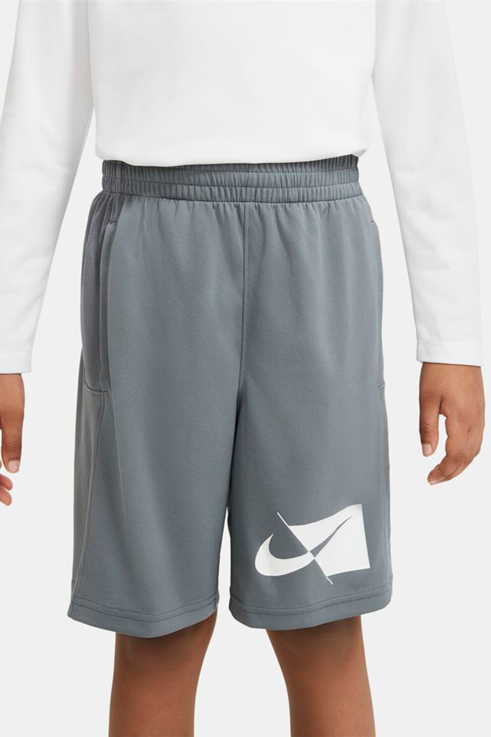 Nike, Pantaloni scurti cu buzunare laterale si tehnologie Dri-FIT pentru fitness, Gri inchis
