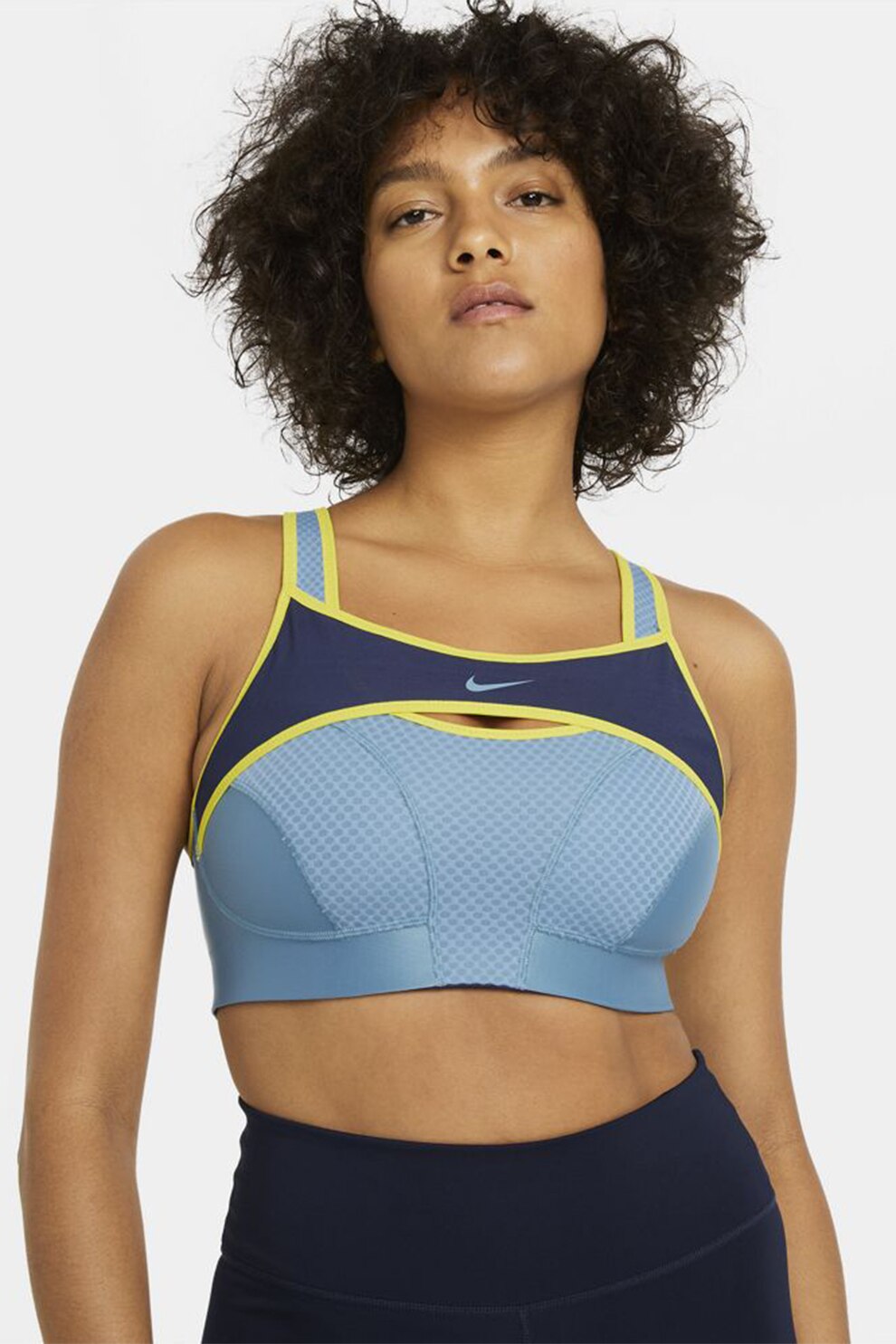 Nike, Bustiera cu sustinere sporita si tehnologie Dri-Fit, pentru fitness Alpha UltraBreathe, Albastru aquamarin/galben/negru