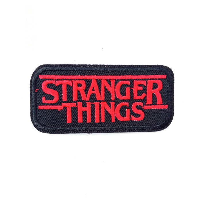 Petic textil / patch brodat Stranger Things / Netflix 8.2x3.8 cm