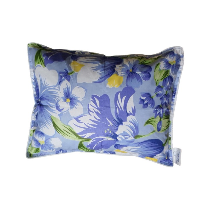 Perna traditionala din puf de gasca, HTT, model 100% bumbac, culoare Albastru/Flori, dimensiuni 30x40x20 cm, greutate 0,170 kg, forma dreptunghiulara, cusatura dubla