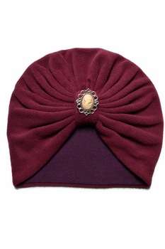 Turban de iarna, din polar antipiling, bordo, accesorizat, marime universala Turban de iarna, din polar antipiling, bordo, accesorizat, marime universala