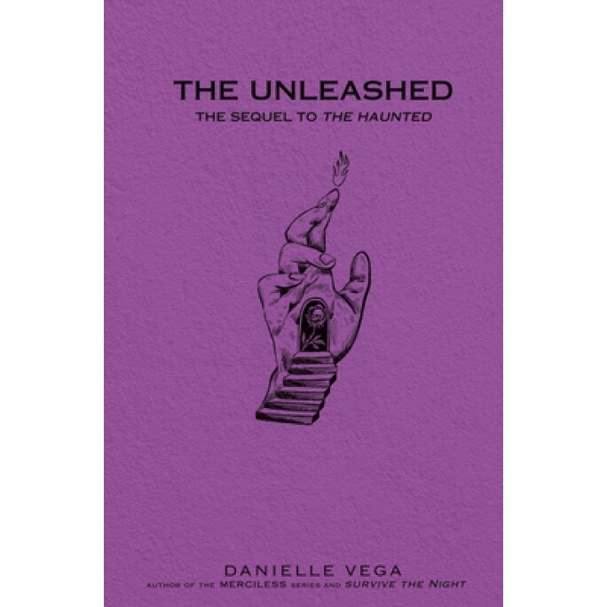 The Unleashed, Danielle Vega (Author)