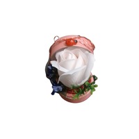 martisorin cutie cu trandafir din sapun parfumat alb imagen 21_0_
0