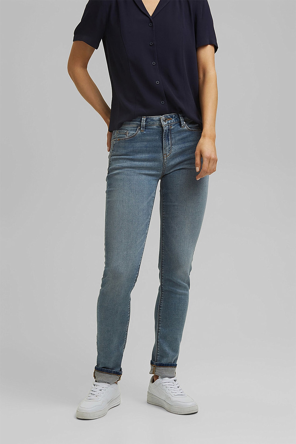 Esprit, Blugi slim fit din amestec de bumbac organic, Albastru prafuit