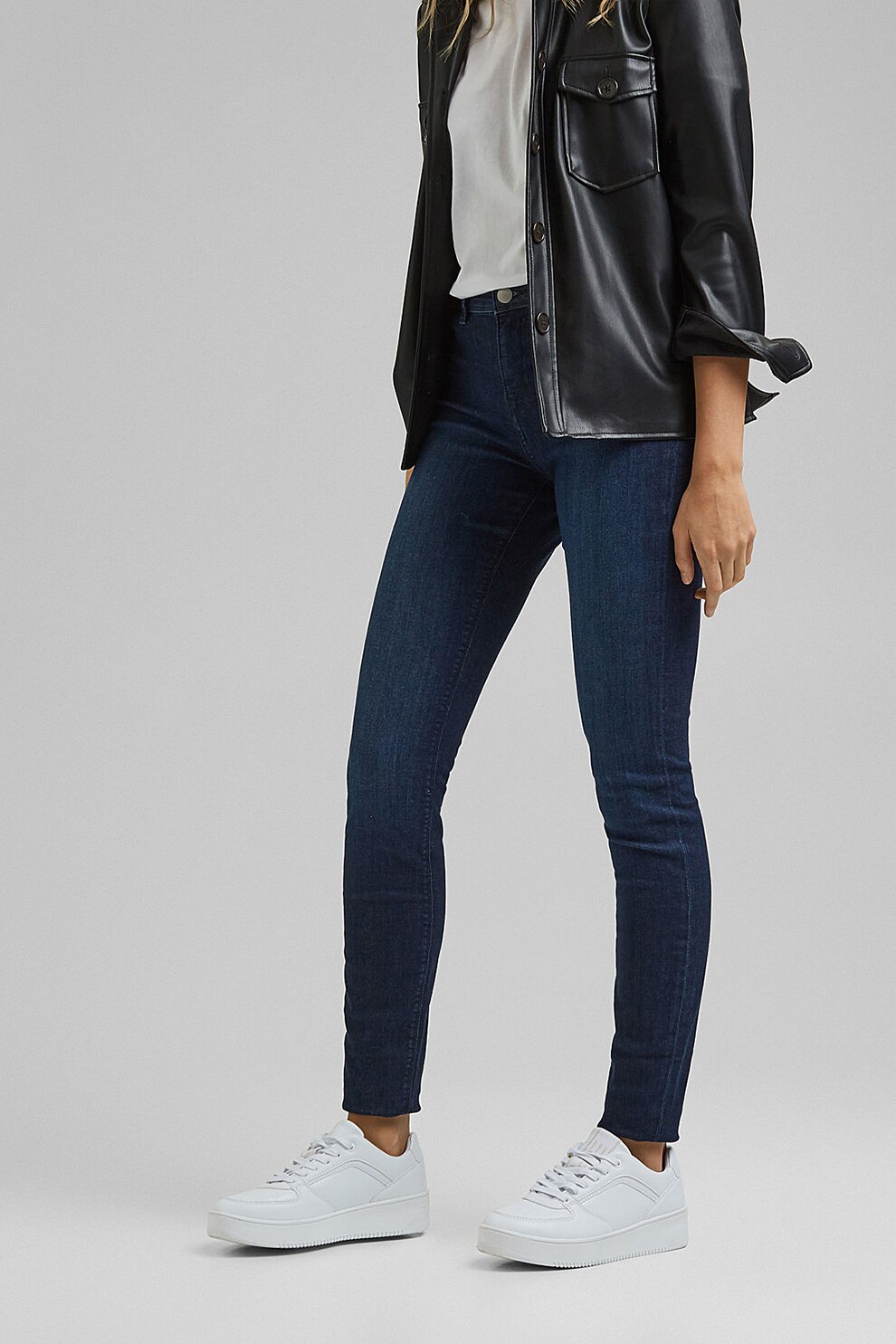 EDC by Esprit, Blugi din amestec de bumbac organic, cu talie inalta, Bleumarin, W28-L32