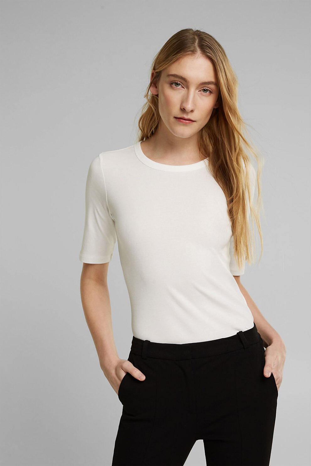 Esprit, Tricou din bumbac organic cu decolteu la baza gatului, Crem