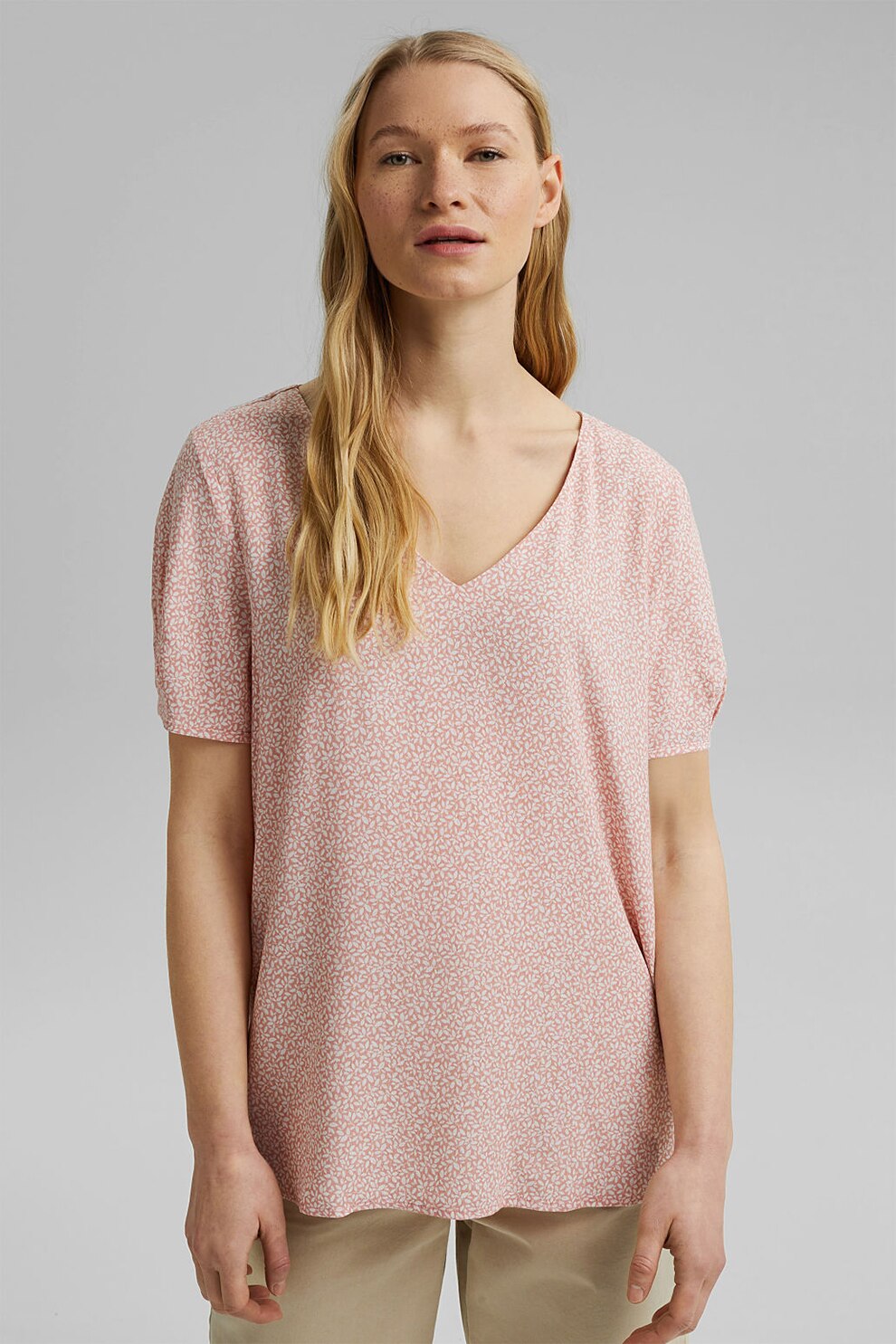 Esprit, Bluza cu decolteu in V si imprimeu floral, Roz pal