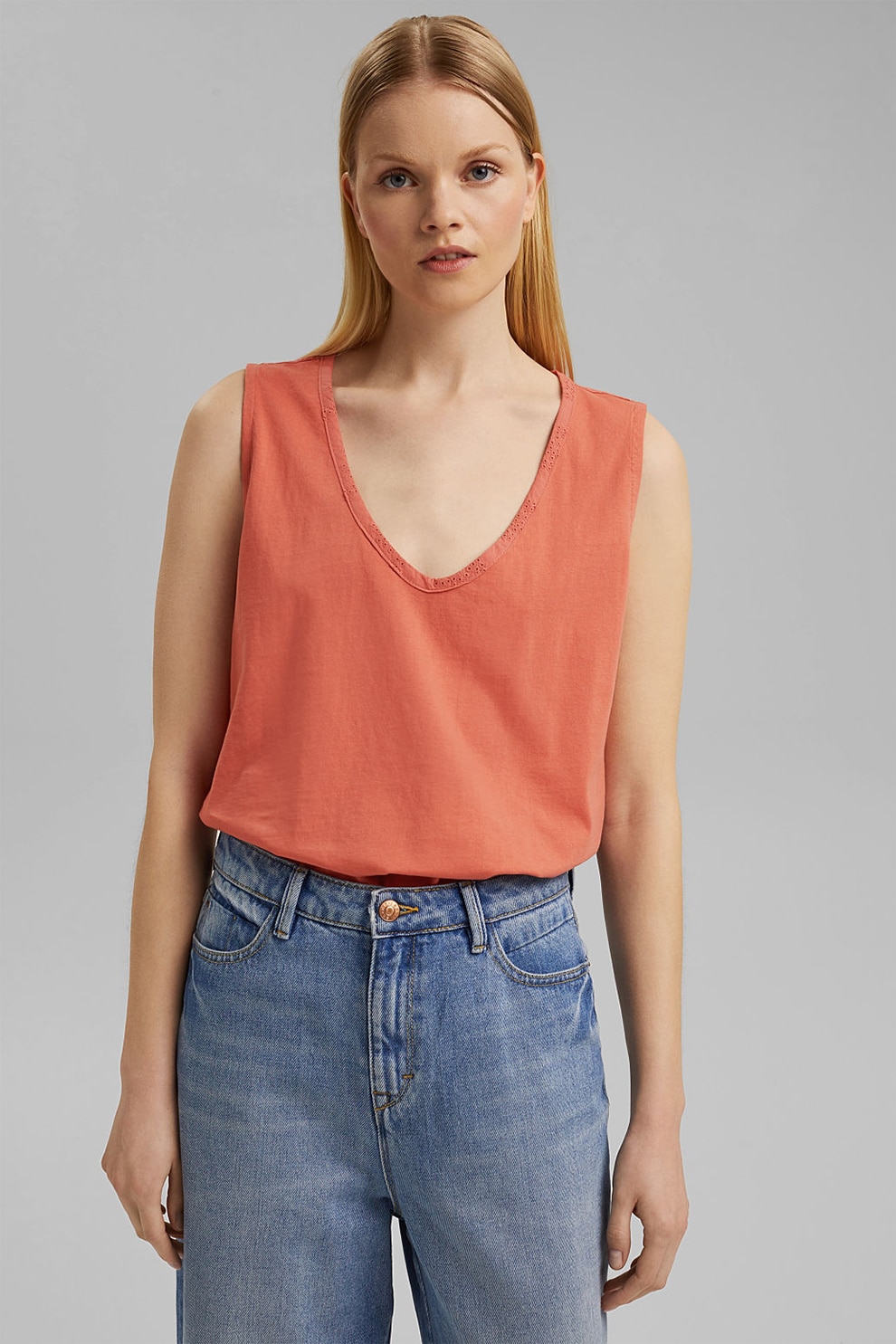 EDC by Esprit, Top de bumbac organic cu decolteu in V, Corai