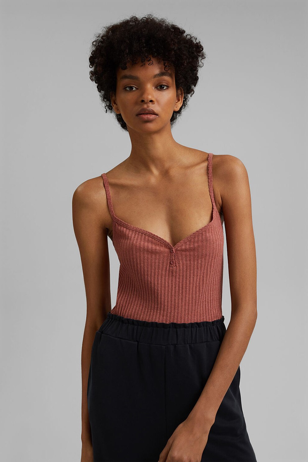 EDC by Esprit, Top cu perforatii, Rosu stins, L