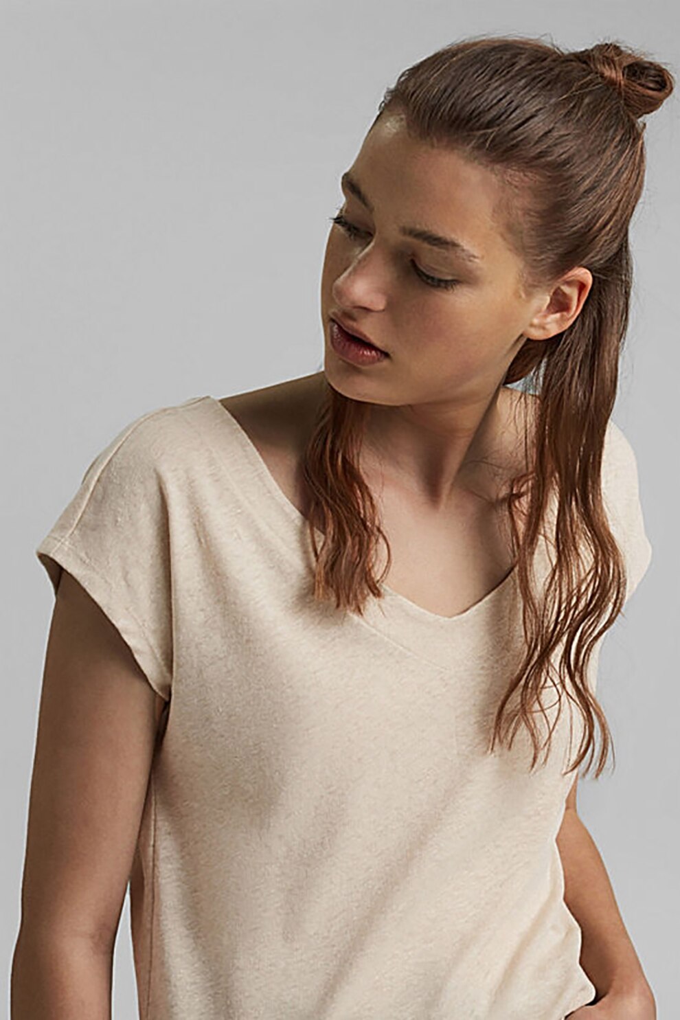 EDC by Esprit, Tricou din amestec de in cu nasturi pe partea din spate, Bej