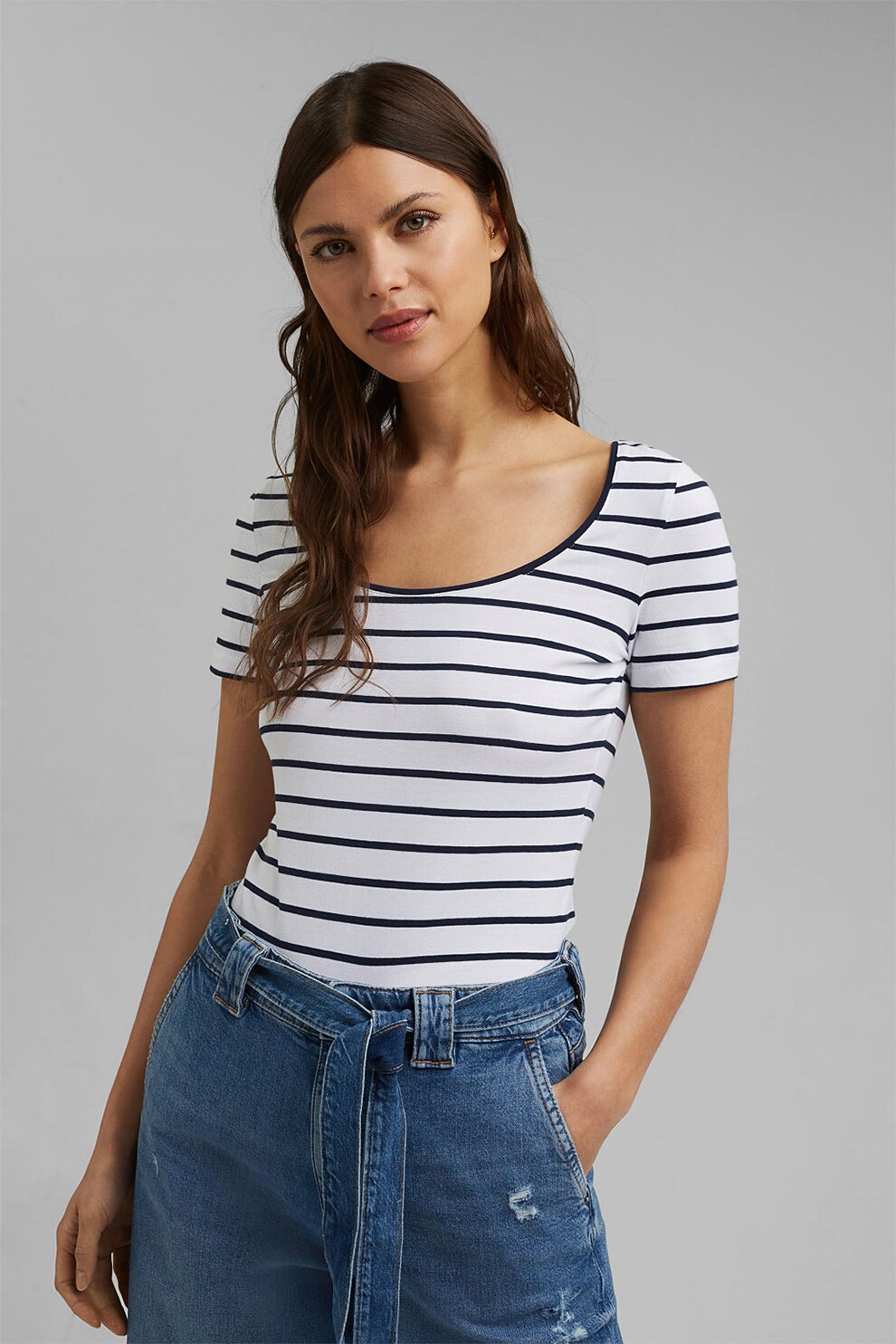 Esprit, Tricou din amestec de bumbac organic cu model in dungi, Alb/Bleumarin inchis