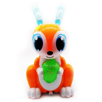 Jucarie interactiva cu baterii, Veverita muzicala, canta, lumineaza, se roteste Jucarie interactiva cu baterii, Veverita muzicala, canta, lumineaza, se roteste