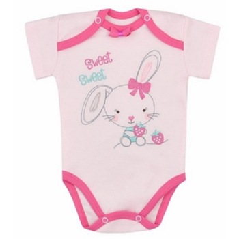 Body cu maneca scurta pentru fete Koala Truskawka 04-387R-86-cm, Roz 86 CM Body cu maneca scurta pentru fete Koala Truskawka 04-387R-86-cm, Roz 86 CM